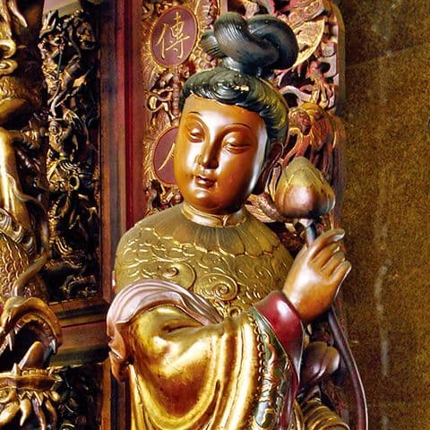 善財童子・龍女神像